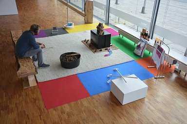 Martin Schepers - Ikonostase - 9.IKONOSTASE V , Installationsansicht in der Ausstellung Raumstationen, Niedersächsische Herbstausstellung, Kunstverein Hannover, 2015 