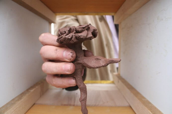 Martin Schepers - Ikonostase - 6.Installationsansicht Ikonostase Möbel Boss, Berlin Neukölln 2015. 