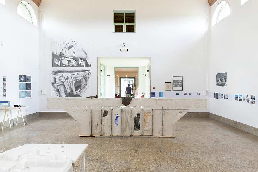 Installationsansicht "La Fuite"<br>International Center of Art Vassiviere, 2016