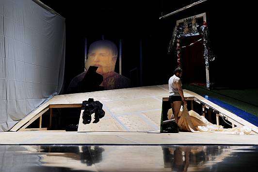 Martin Schepers - Radetzkymarsch - Radetzkymarsch und die Rebellion, Landestheater StPölten, 2014, Inszenierung Philipp Hauß 