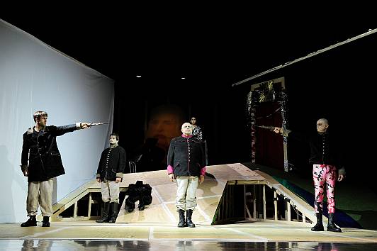 Martin Schepers - Radetzkymarsch - Radetzkymarsch und die Rebellion, Landestheater StPölten, 2014, Inszenierung Philipp Hauß 