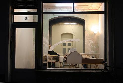 Martin Schepers - Verwerfungen - Installationsansicht Verwerfungen, TÄT, Berlin 2012